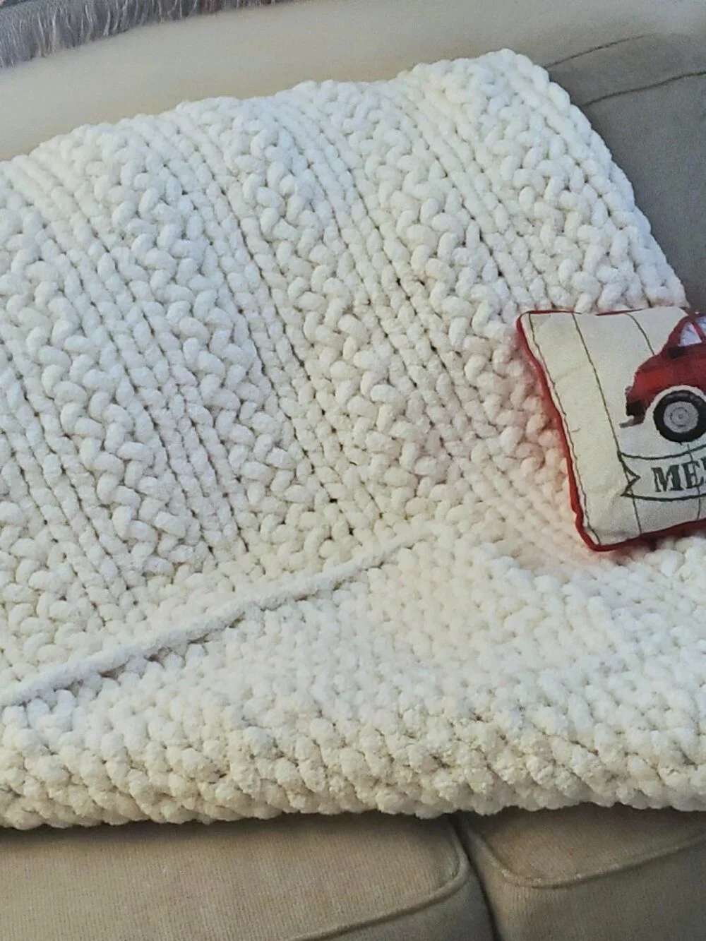 Handmade Ivory Chunky Knit Chenille Throw Blanket 60x40, Soft Cozy Home Decor